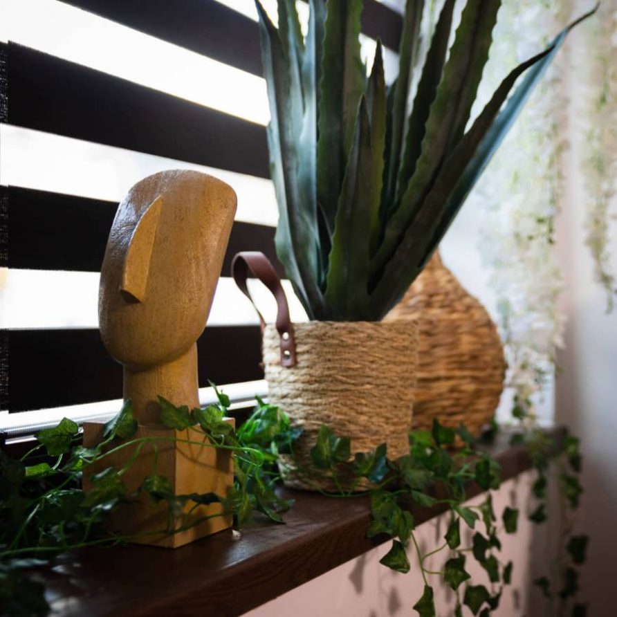 32 Decoratiuni sufragerie din Jungle Villa Brasov - FamilyStays